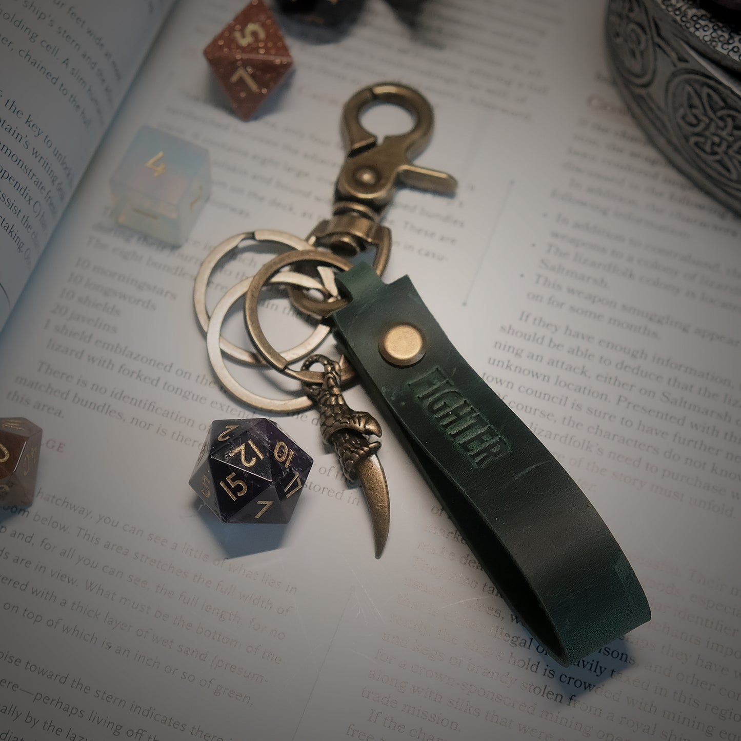 Personalized D&D Leather key rings_Green