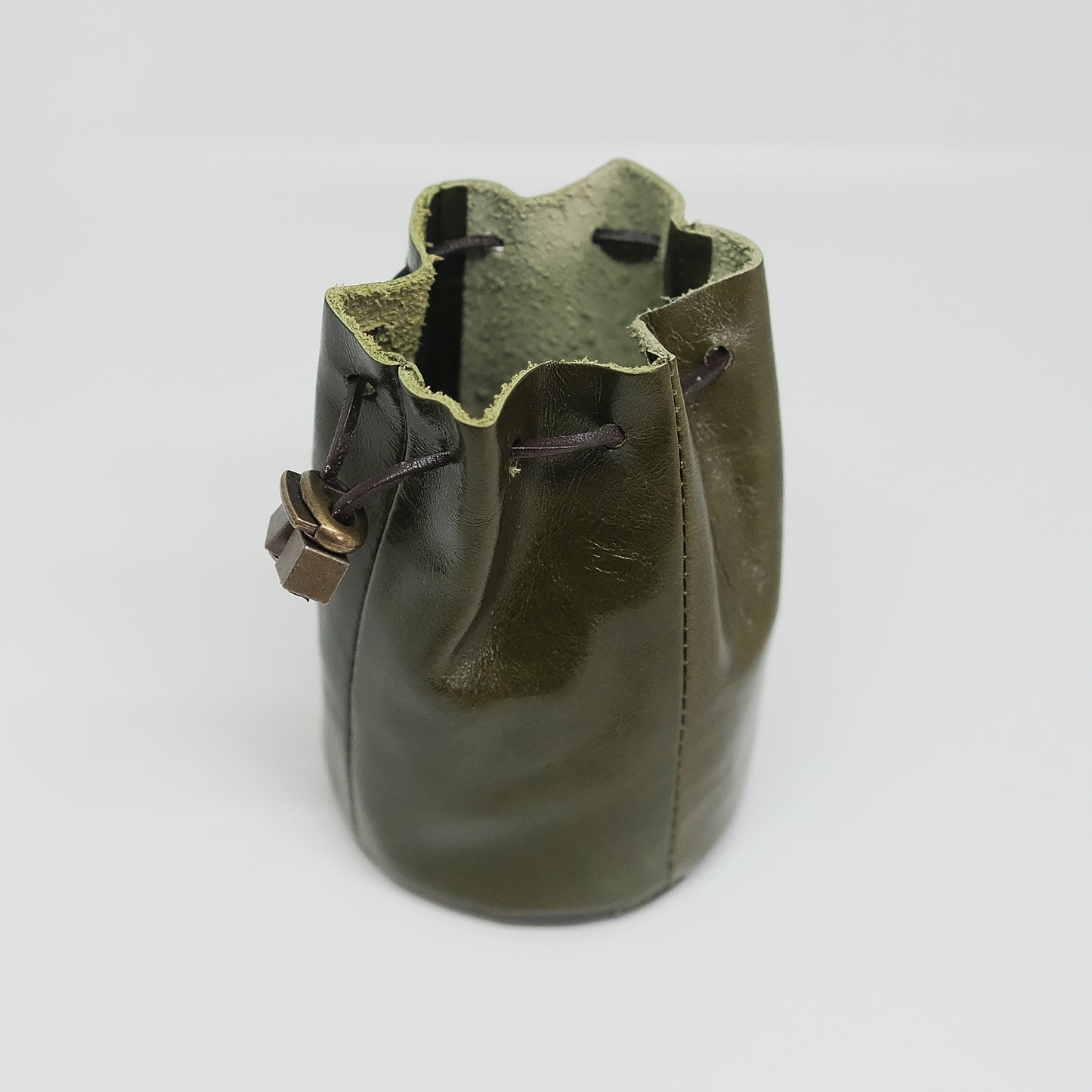 Leather Dice Bag Dark Green Suitable For 5-6 Sets Of Dice. Copper accessories are optional. Game accessories for table-top game, board game and rpg. Gift for game lover