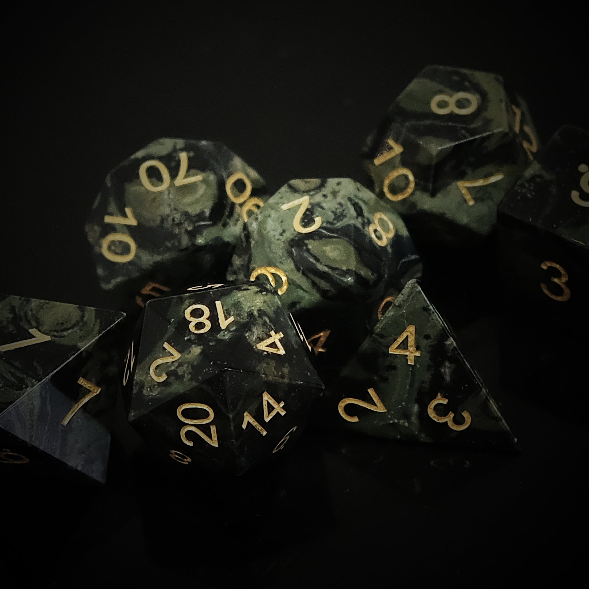 Natural Kambaba Jasper Gemstone Dice Set of 7 DND Role Playing Games and Table-top Games Gift for Gamer