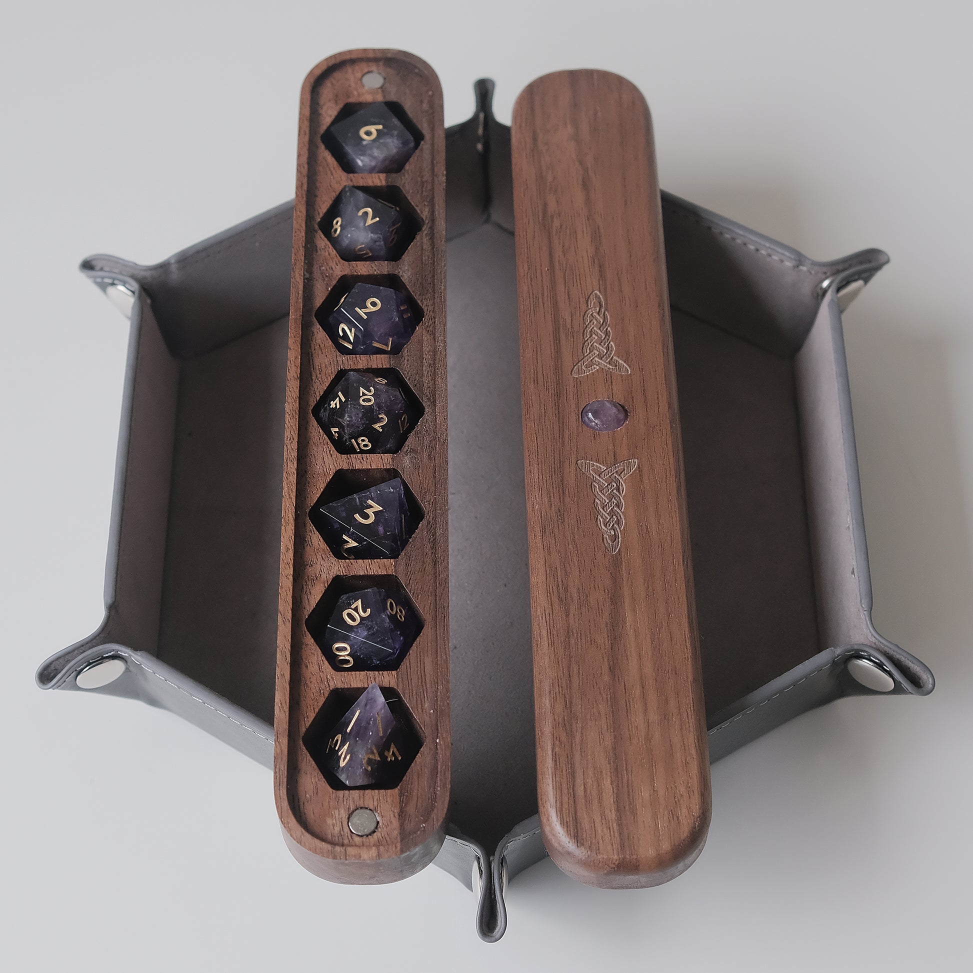 Natural Amethyst Gemstone Dice Set Wooden Box Combo / Dice Set of 7 / Black Cherry Wood Box / Dice Tray. Game accessories for table-top game, board game and rpg. Gift for game lover