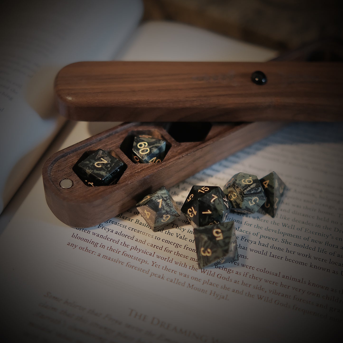 Natural Kambaba Jasper Gemstone Dice Set of 7 DND Role Playing Games and Table-top Games Gift for Gamer