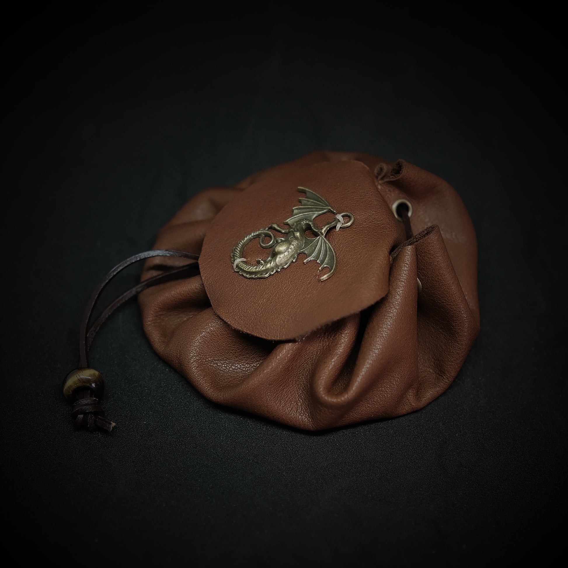 Handmade Leather Dragon Metal Dragon Dice Bag_Brown. Game accessories for table-top game, board game and rpg games